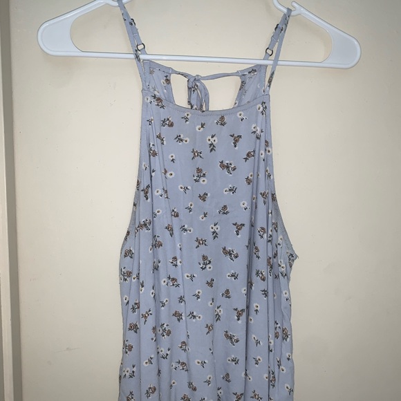 Baby blue floral blouse - Picture 1 of 4